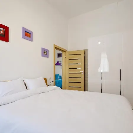 Dominus Aparthotel