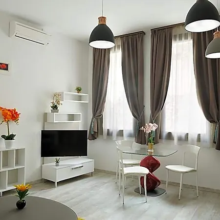 Apartmanhotel Dominus 4*